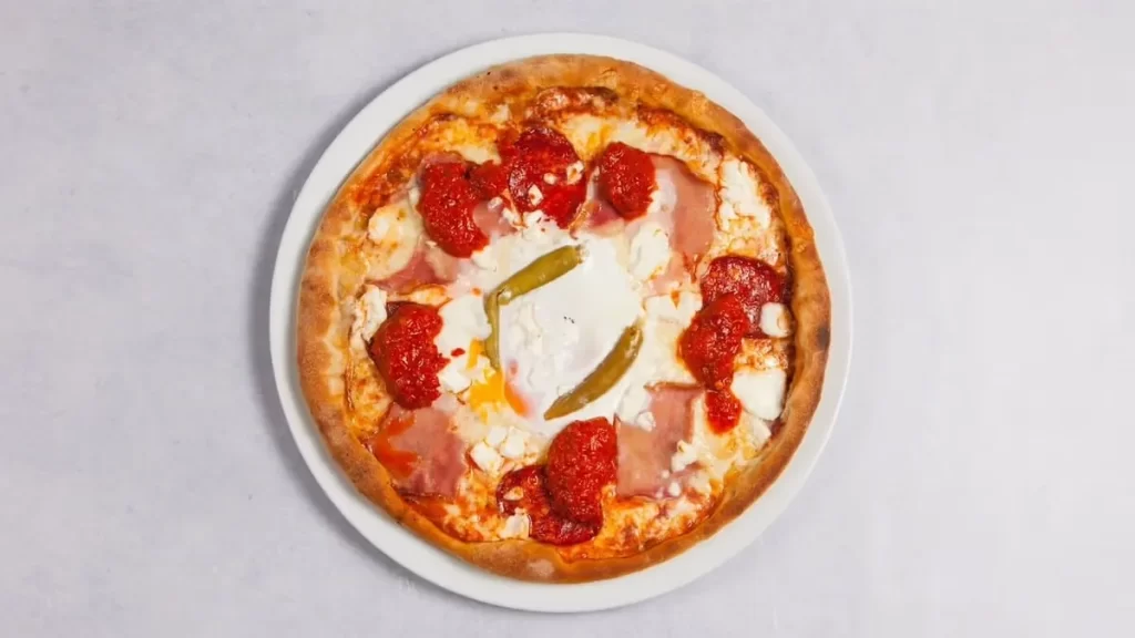 Rustic pizza