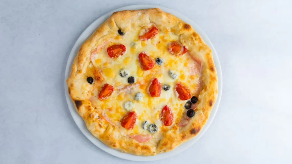 Stuffed pizza