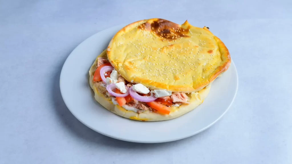 Tuna sandwich